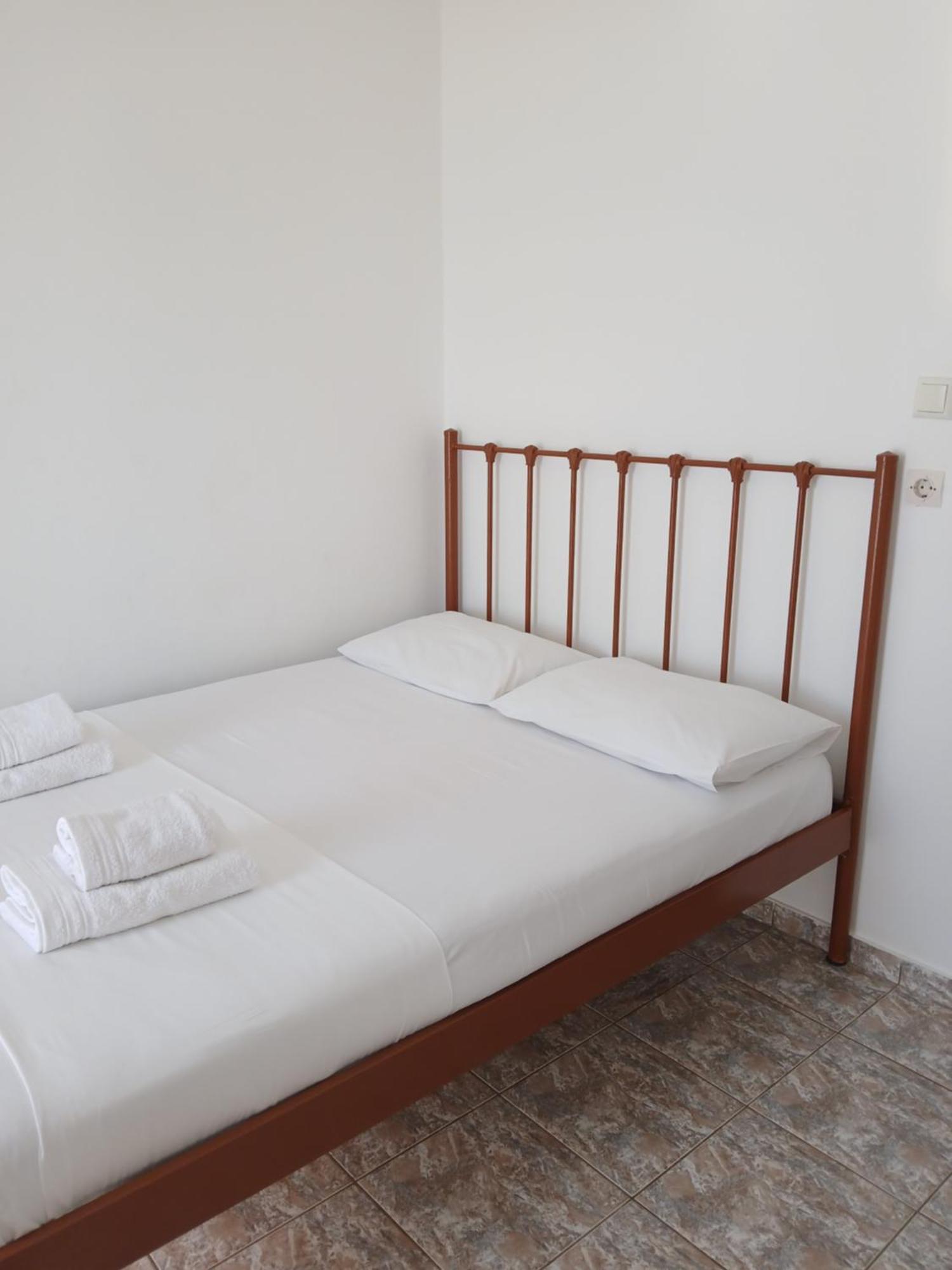 Bel Air Rooms Himare Room photo